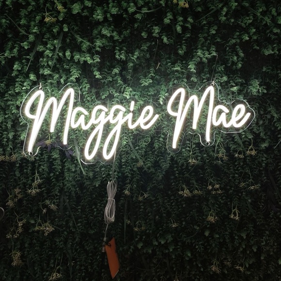 Custom Neon Sign - Picture 6 of 9